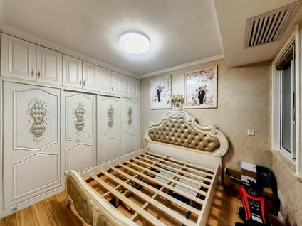 未央矿山路整租 海璟印象城(D区)3室2厅/126平/中楼层