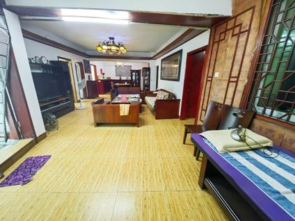 海珠赤岗整租 金丰花园3室1厅/135平/低楼层