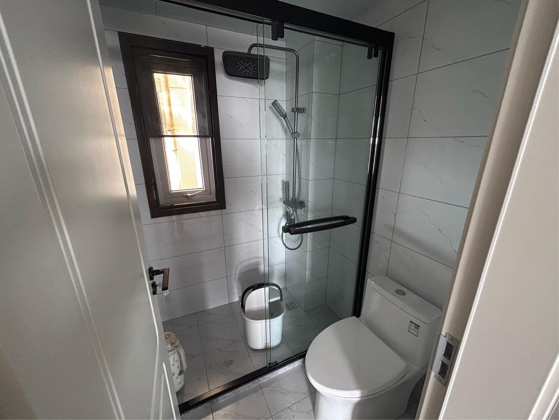 整租·正大万物城