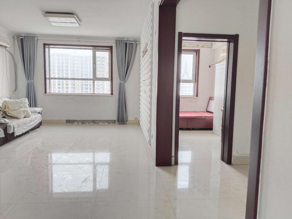 整租·湖景公寓