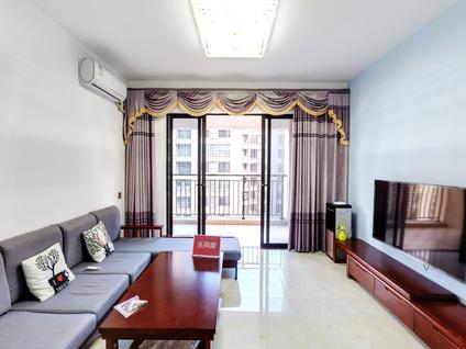 港口保利国际整租 保利国际广场中央公园3室2厅/109平/高楼层