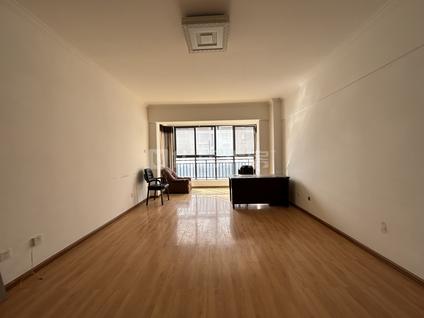 大理大理市整租 建标华城海琴湾3室2厅/141平/中楼层