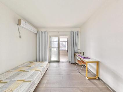 福田景田整租 景桦花园7室3厅/188平/中楼层