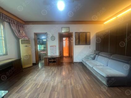 浔阳四码头整租 滨江花园(浔阳)2室1厅/73平/低楼层