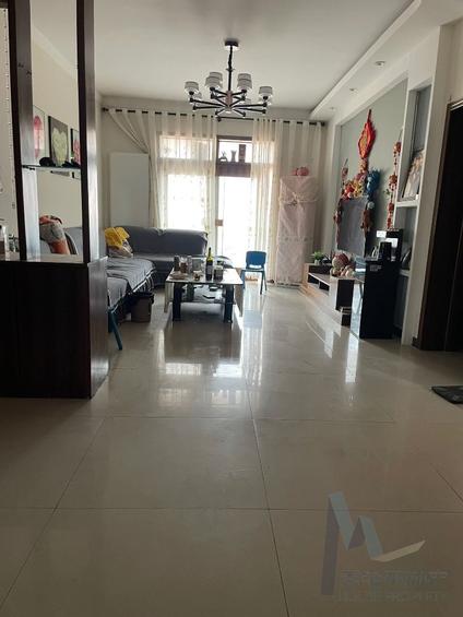 临渭临渭整租 新宇A区2室2厅/105平/高楼层