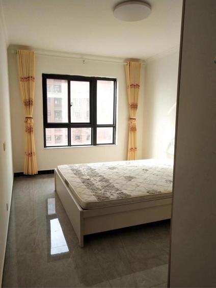 红旗柳青路整租 温莎城堡3室2厅/115平/高楼层