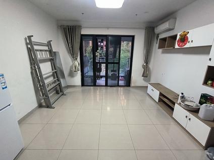 宝安桃源居整租 润科华府4室2厅/134平/低楼层