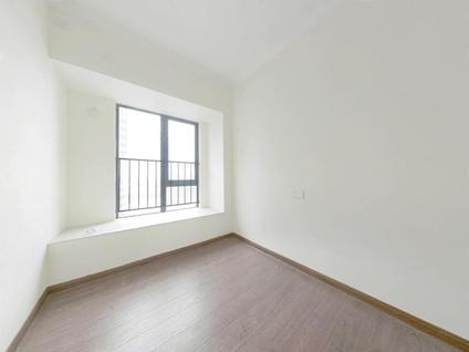 南海九江整租 碧桂园君临壹品4室2厅/123平/高楼层