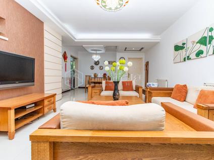 玄武卫岗整租 银城东苑3室2厅/128平/低楼层