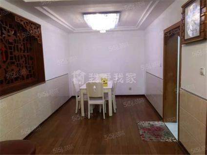 六合雄州街道整租 龙海新加坡花园城3室2厅/126平/低楼层