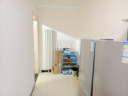 石景山古城合租 中海长安雅苑3室1厅/13平/中楼层