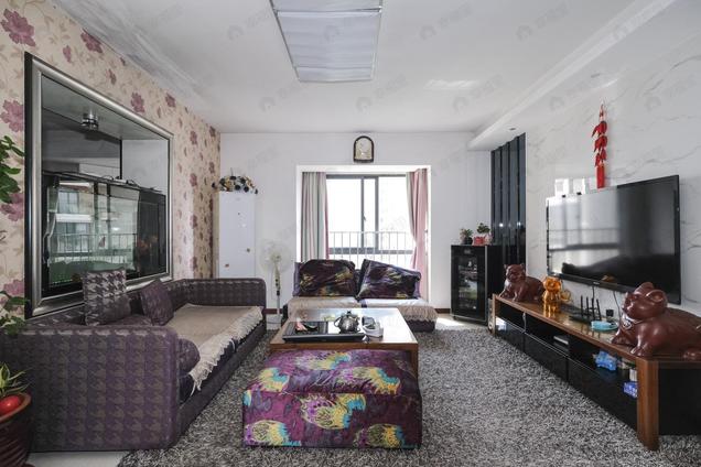 福州旭辉左海岸、沿江社区、视野看江4房、全实木4室2厅 | 155.8㎡ | 南 北 | 旭辉左海岸中楼层/共30层