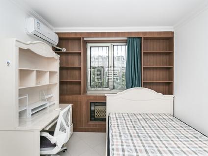 通州果园合租 达富苑小区3室1厅/15平/中楼层