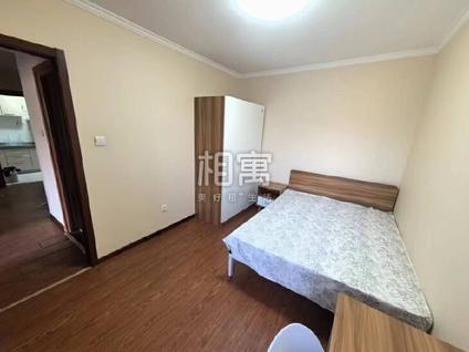 丰台青塔合租 春风雅筑3室1厅/12平/中楼层