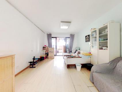 雨花台能仁里整租 亚东观云国际2室2厅/81平/中楼层