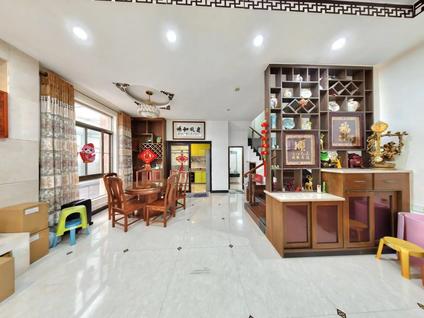 江门碧桂园碧海云天4室2厅171.23平底层/共3层