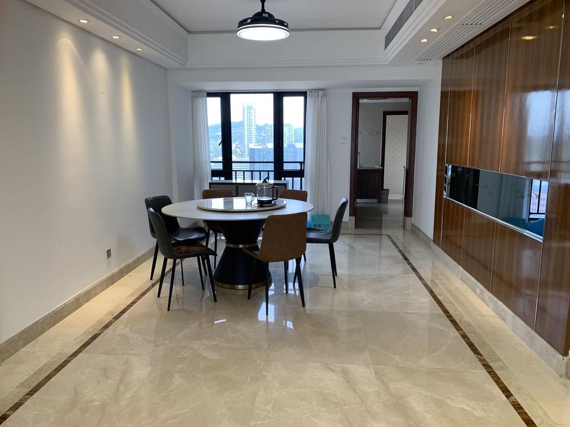 整租·吉大御景山