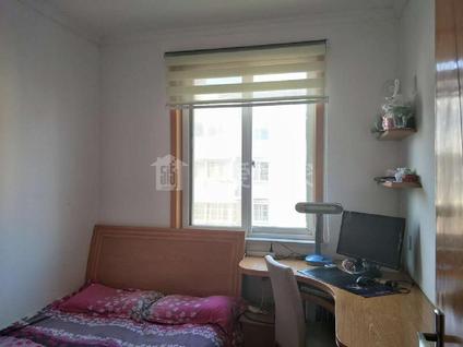 六合雄州街道整租 万福峨嵋苑2室1厅/73平/高楼层