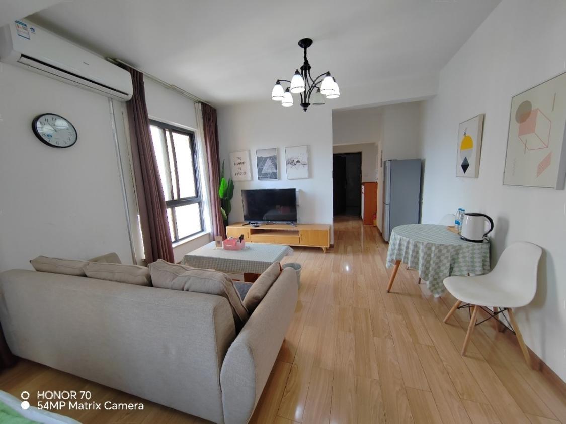 整租·时代广场