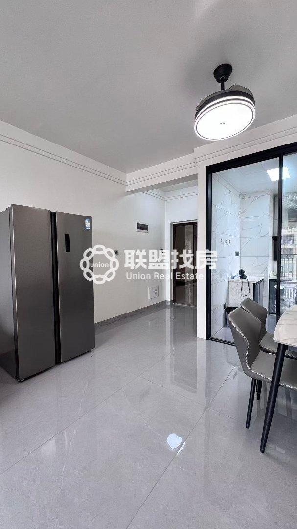 整租·彰泰红小区