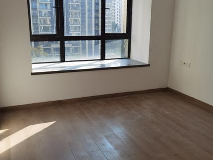 秀英紫园整租 城投长信上东城3室2厅/105平/低楼层