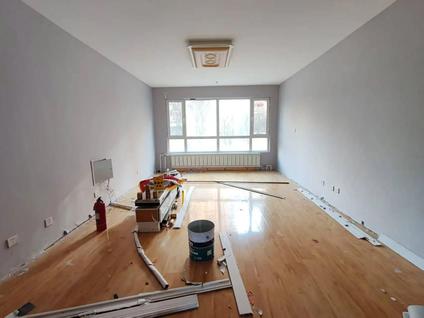 城西海湖新区整租 华益茗筑同和园2室2厅/140平/低楼层