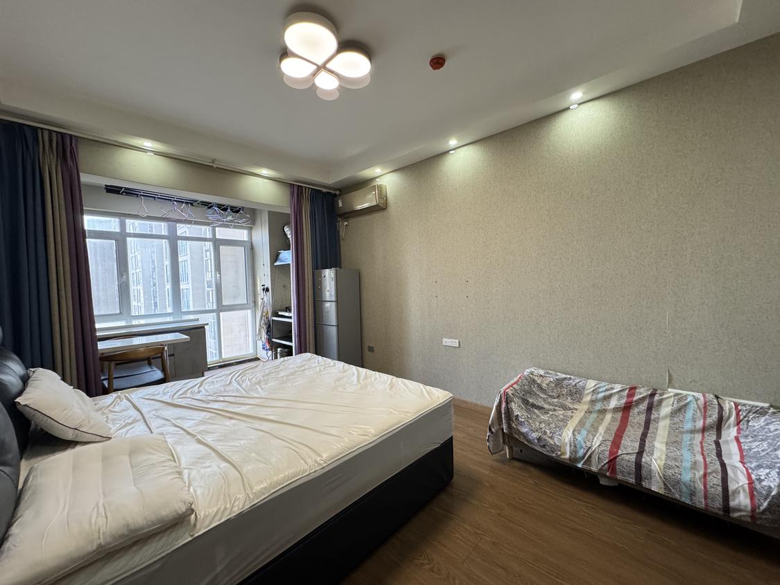 整租·常绿林溪谷