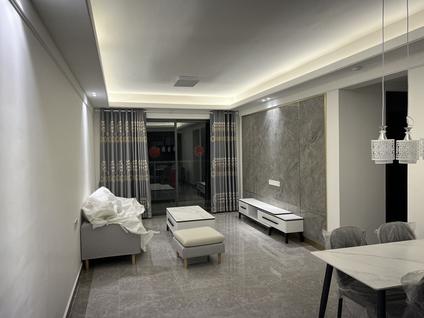 顺德北滘整租 顺德未来城3室2厅/97平/顶层