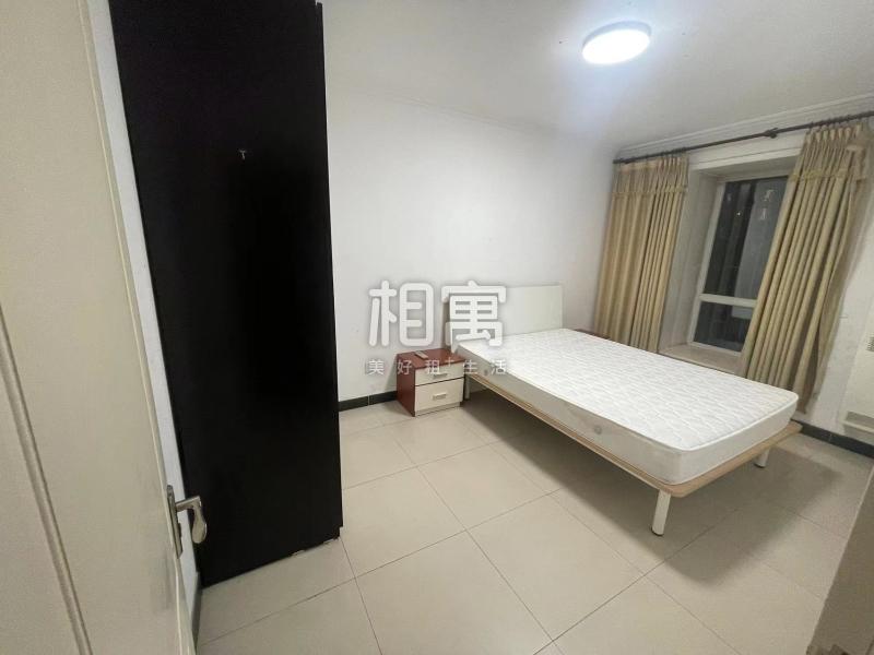 合租·万年花城(三期)