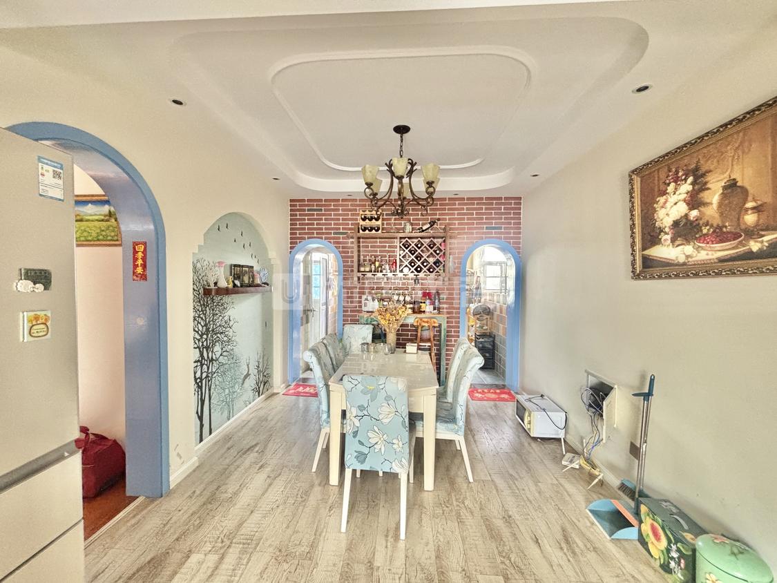 整租·洱海国际生态城