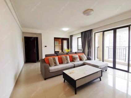 金湾航空新城整租 保利香槟国际3室2厅/92平/高楼层