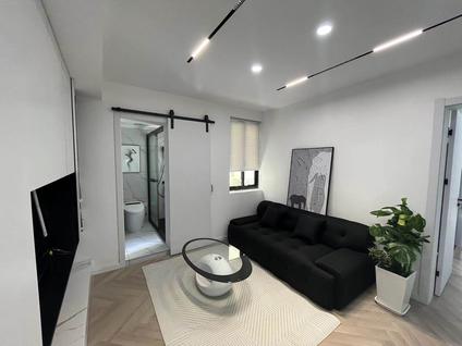 静安江宁路整租 东安公寓2室2厅/100平/中楼层