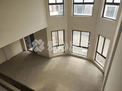 海陵海陵其他整租 实地君兰汀岸(别墅)5室2厅/370平/低楼层