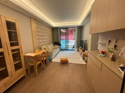 定海定海区整租 绿城杨柳郡(颂柳园)2室2厅/75平/低楼层