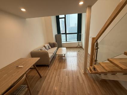 历下解放东路整租 万科大都会1室1厅/39平/低楼层