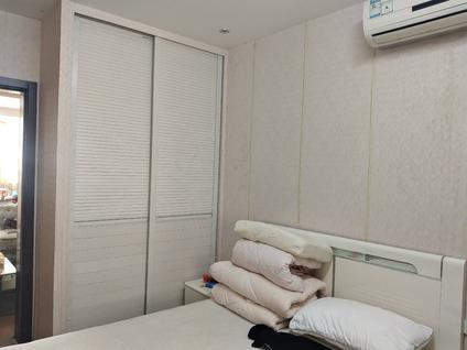 鹿城黄龙整租 登峰小区2室2厅/68平/低楼层