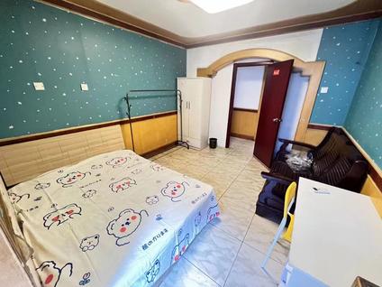 上城近江合租 清江名潮院3室1厅/108平/中楼层