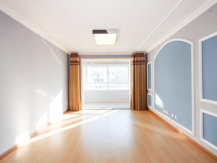 即墨二十八中整租 高迪墨香郡3室2厅/100平/顶层