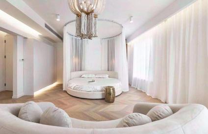 静安南京西路整租 国际丽都城4室2厅/250平/低楼层