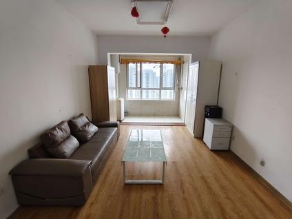 槐荫西客站整租 鑫苑世家公馆3室1厅/92平/高楼层