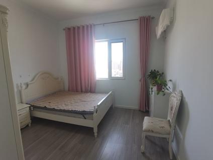 灞桥长乐坡整租 龙腾万都汇3室2厅/128平/高楼层