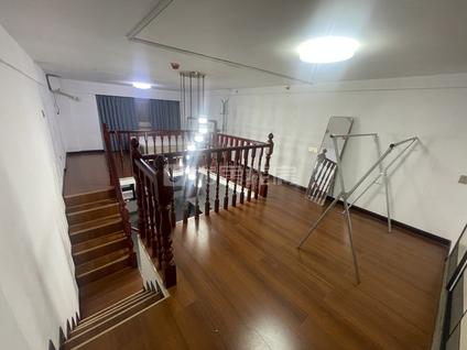 伍家岗东站整租 万豪中心2室1厅/45平/低楼层