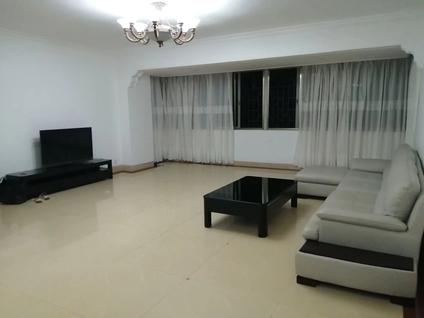 霞山海滨片区整租 荣基花园3室2厅/139平/中楼层