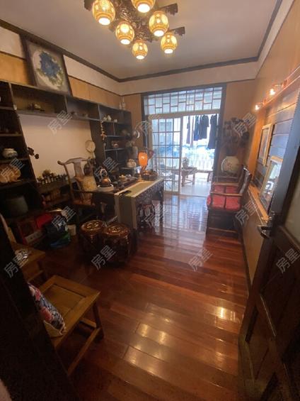 盘龙北辰整租 江东花园(四季园)4室2厅/151平/低楼层