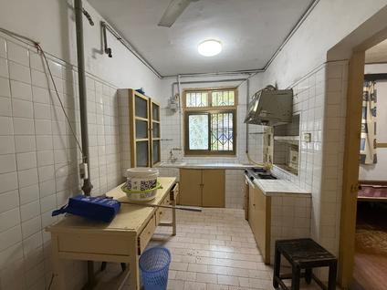 普陀普陀区整租 舟渔宿舍2室1厅/50平/中楼层