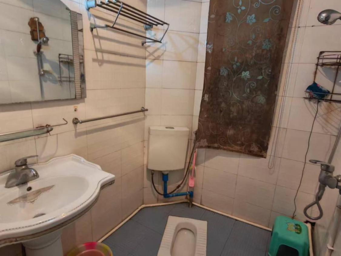 整租·滨河花园