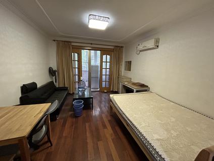 普陀万里整租 万里真金苑1室1厅/50平/低楼层