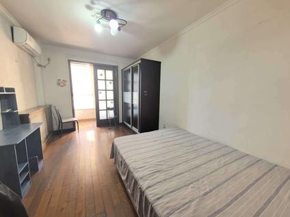 朝阳华威桥合租 东景苑3室1厅/20平/中楼层