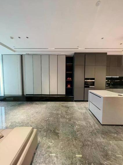 龙岗布吉整租 莲花山庄(三村)2室2厅/128平/低楼层