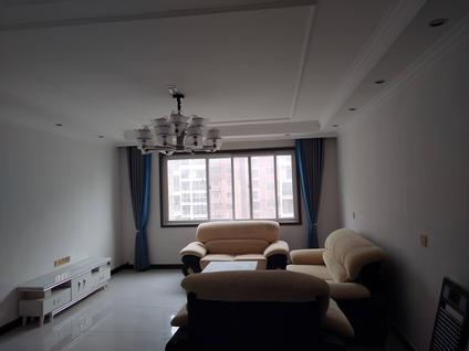 宛城新市政府整租 钓鱼台小区3室2厅/123平/高楼层